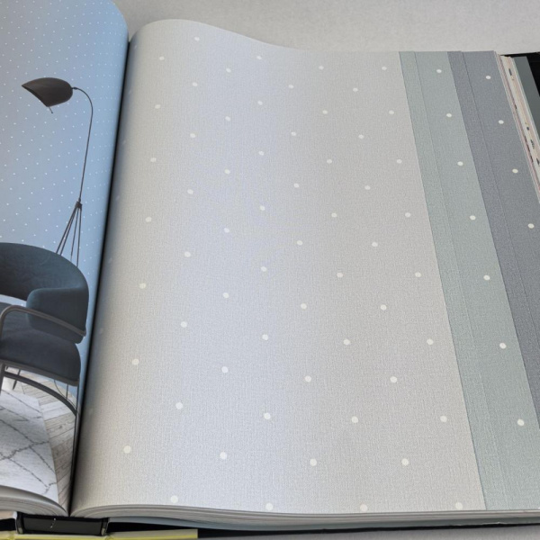 Andrea Rossi Spectrum Box 54454-11 Andrea Rossi Spectrum Box 54454-11